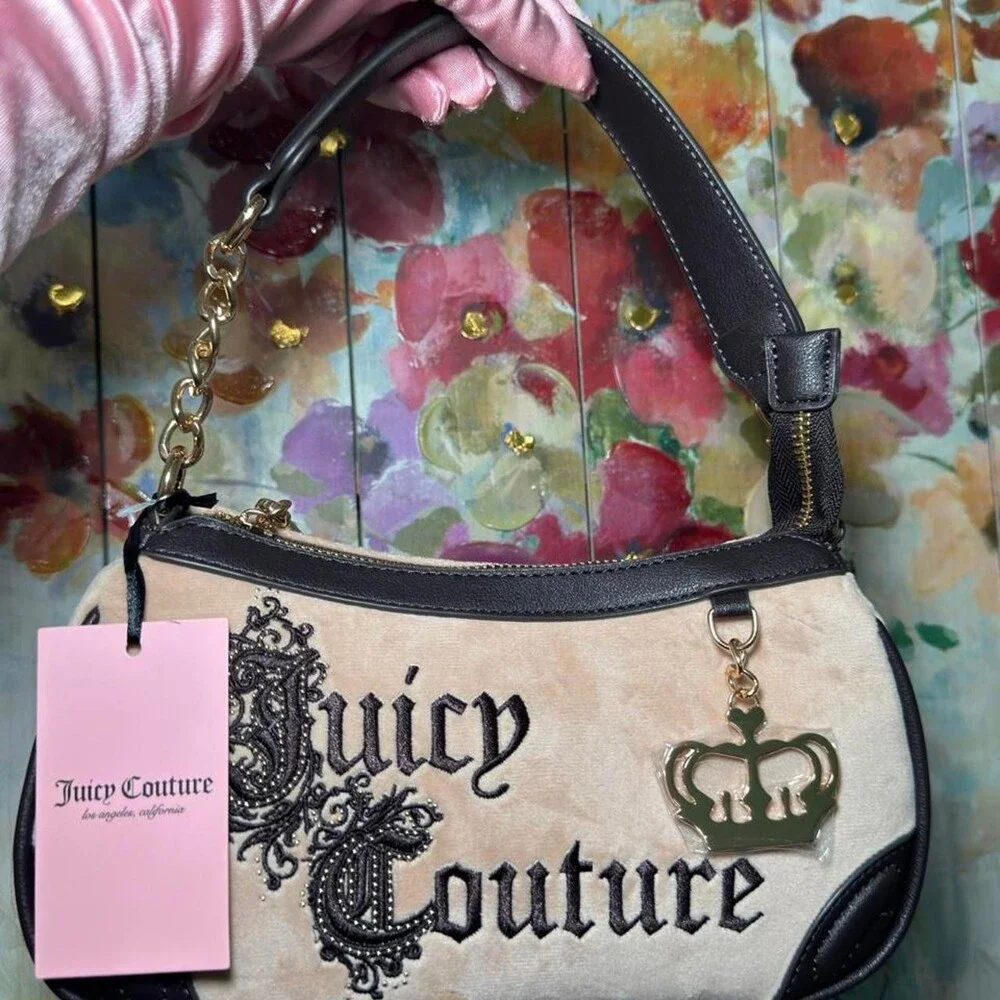 Juicy Couture Cream Tan 14 D 4